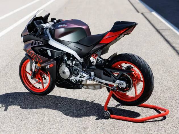 New APRILIA RS 457